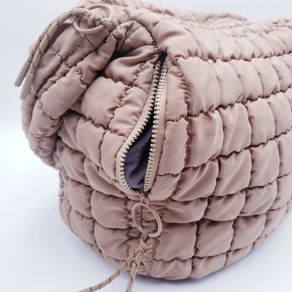 Urban Expressions Leda Quilted Square Nylon Puffer Hobo Bag‎ Purse Natural